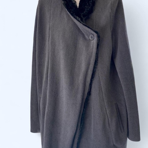 BB Dakota Black Faux Fur Trim Jacket M - Picture 2 of 4